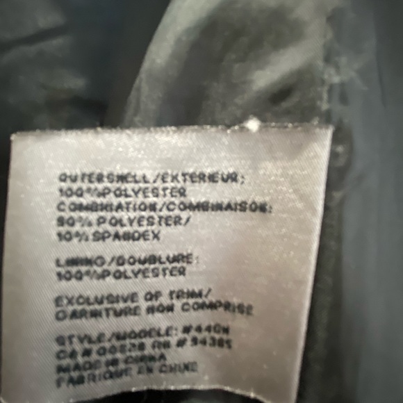 Fall / Spring Trench Coat with great attention to detail - Picture 10 of 10